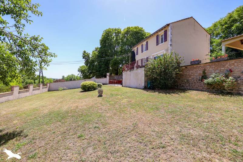 Vente Maison MOSNAC ST SIMEUX - 5 pièces -132 m² - (16120)