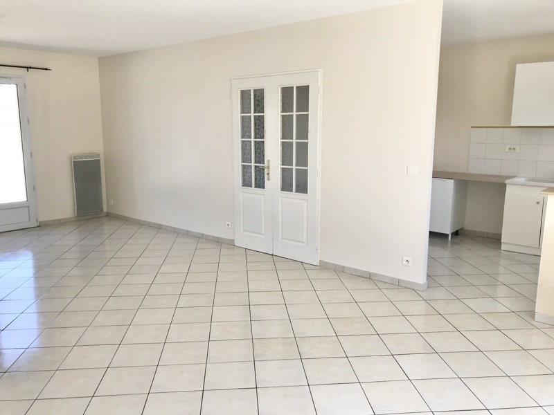 Vente Maison CHATEAUNEUF SUR CHARENTE - 3 pièces -89 m² - (16120)