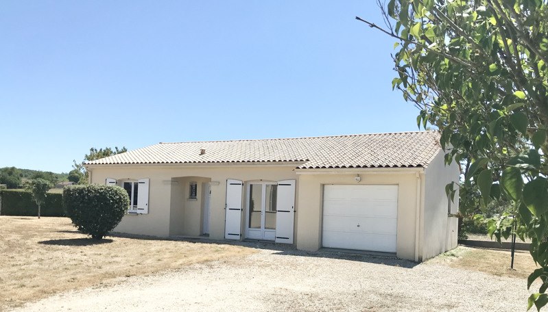 Vente Maison CHATEAUNEUF SUR CHARENTE - 3 pièces -89 m² - (16120)