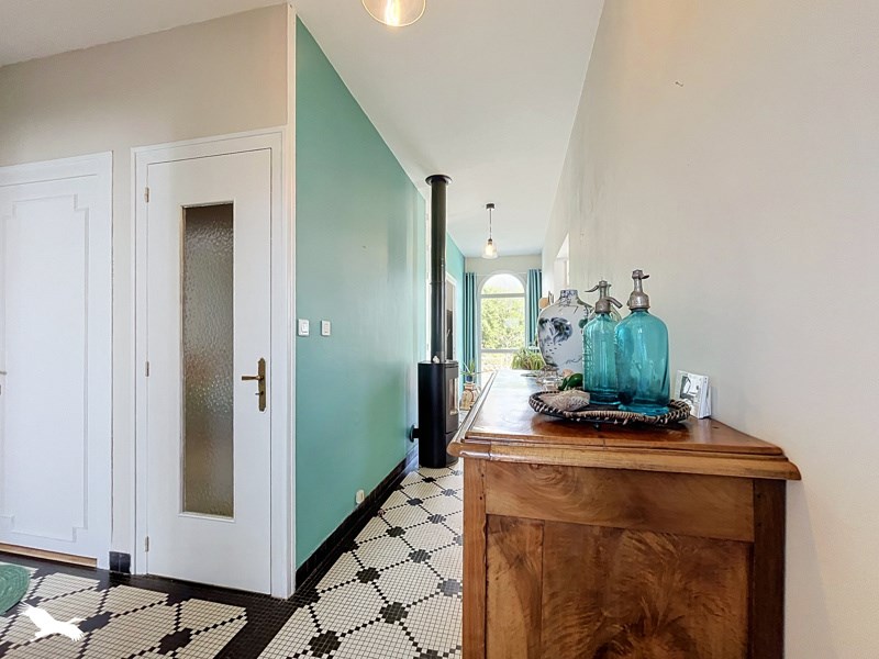 Vente Maison CHATEAUNEUF SUR CHARENTE - 6 pièces -119 m² - (16120)