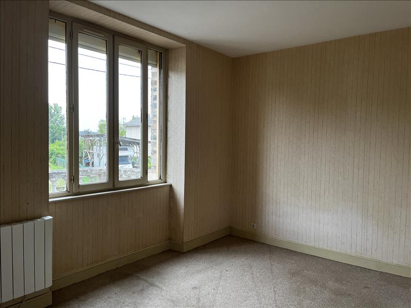 Vente Maison ALLASSAC - 6 pièces -110 m² - (19240)