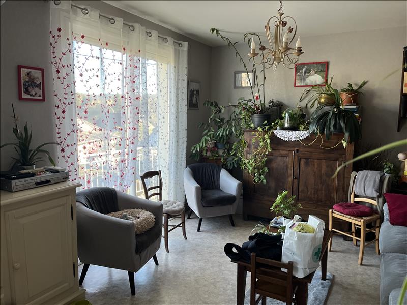 Vente Maison OBJAT - 4 pièces -81 m² - (19130)