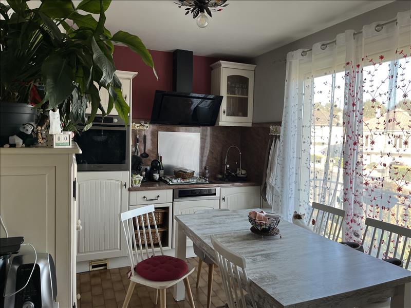 Vente Maison OBJAT - 4 pièces -81 m² - (19130)