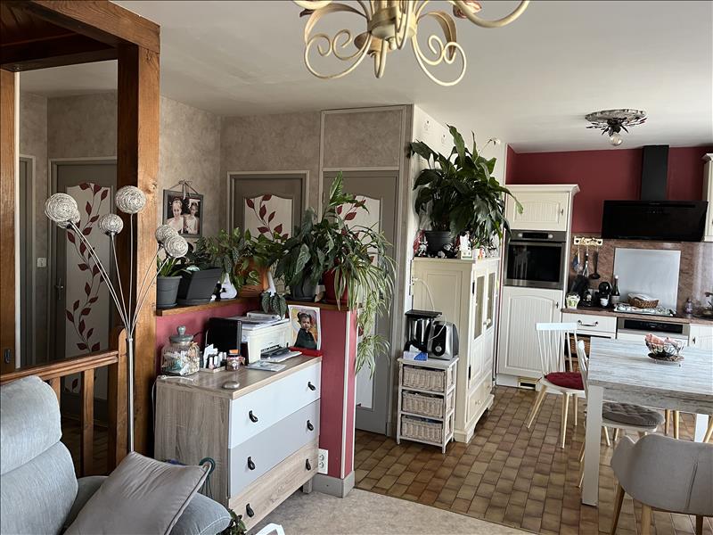 Vente Maison OBJAT - 4 pièces -81 m² - (19130)
