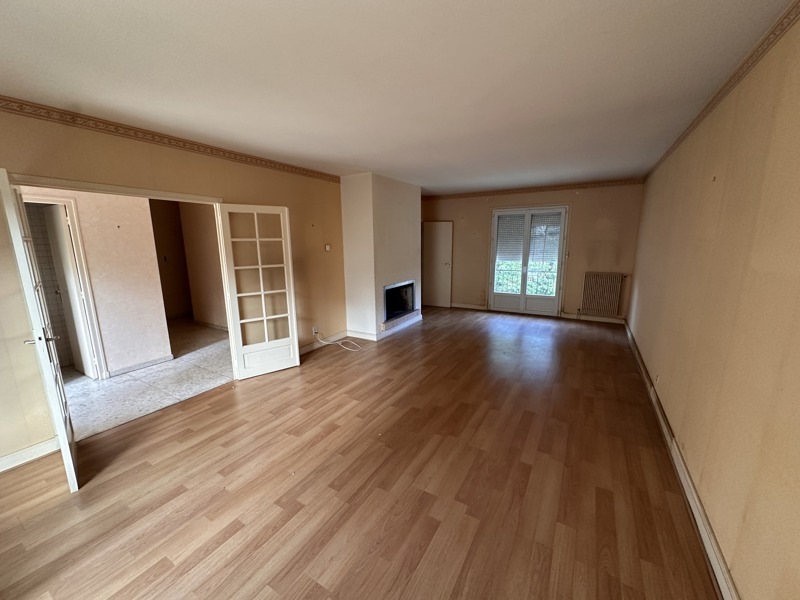 Vente Maison OBJAT - 5 pièces -108 m² - (19130)