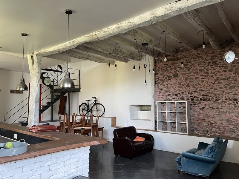 Vente Maison VOUTEZAC - 5 pièces -200 m² - (19130)