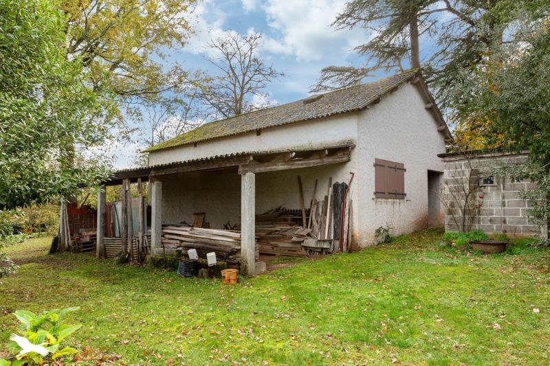 Vente Maison ST CYR LA ROCHE - 7 pièces -175 m² - (19130)