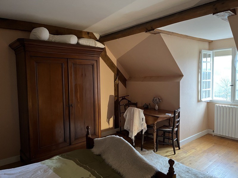 Vente Maison ST CYR LA ROCHE - 6 pièces -187 m² - (19130)