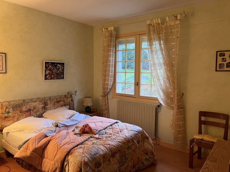 Vente Maison ST CYR LA ROCHE - 6 pièces -187 m² - (19130)