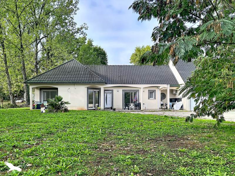 Vente Maison Allassac - 5 pièces -137 m² - (19240)
