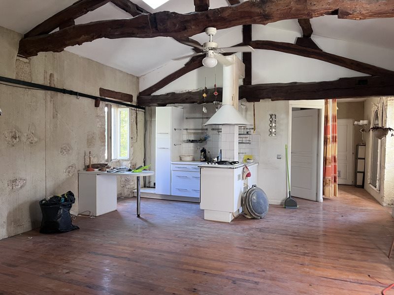Vente Maison Avezan - 5 pièces -180 m² - (32380)