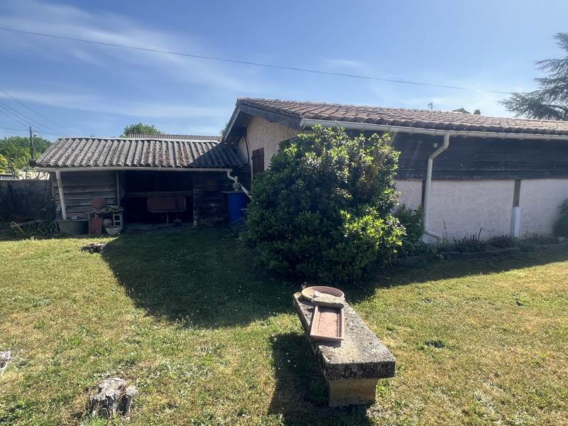 Vente Parking MARCHEPRIME - -  40 m² - (33380)