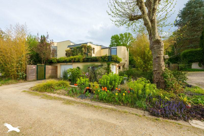 Vente Maison ELANCOURT - 8 pièces -257 m² - (78990)