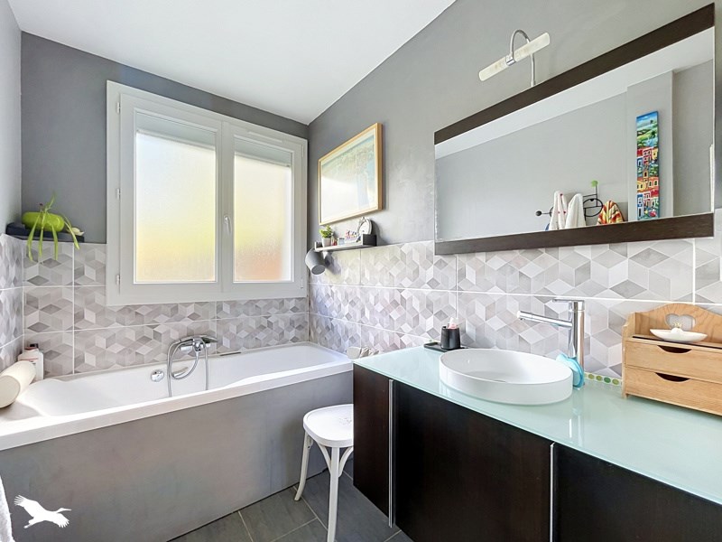 Vente Maison Maurepas - 10 pièces -225 m² - (78310)
