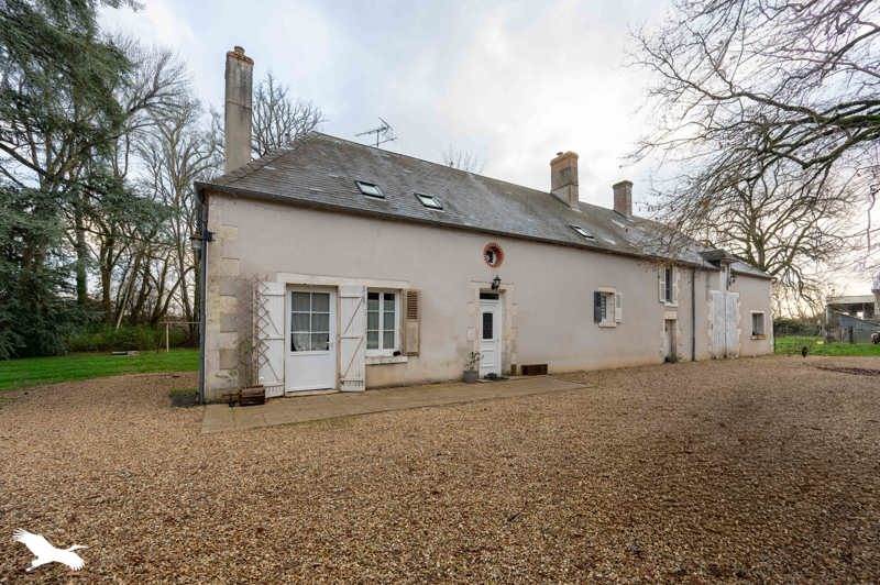 Vente Maison SAUGY - 8 pièces -169 m² - (18290)