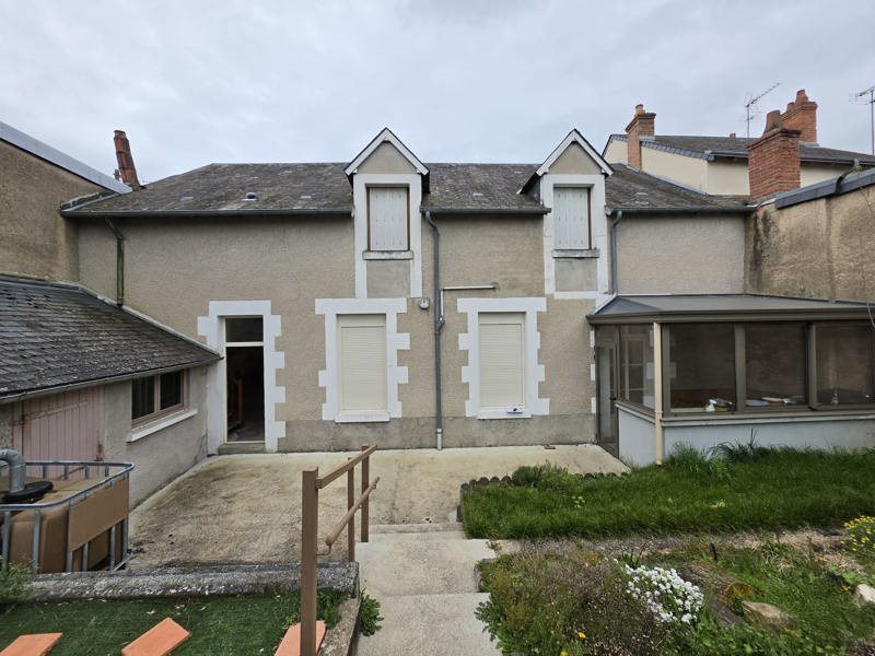 Vente Maison ISSOUDUN - 6 pièces -116 m² - (36100)