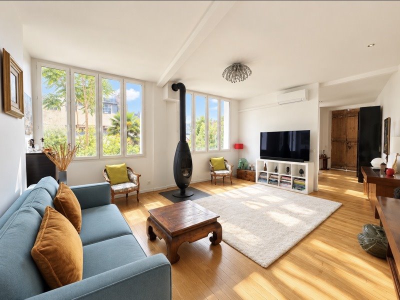 Vente Maison Issoudun - 6 pièces -171 m² - (36100)
