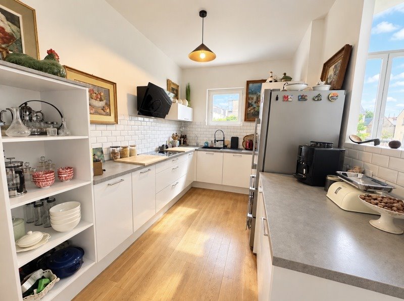 Vente Maison Issoudun - 6 pièces -171 m² - (36100)