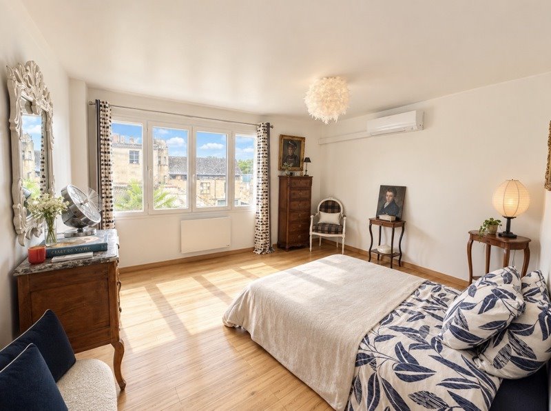 Vente Maison Issoudun - 6 pièces -171 m² - (36100)