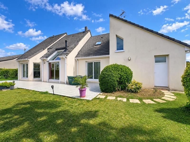 Maison 5 pièces 156 m² · à Issoudun · 156 m² · 244 899 €