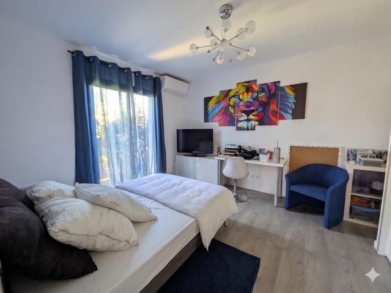 Vente Maison AVENSAN - 5 pièces -138 m² - (33480)