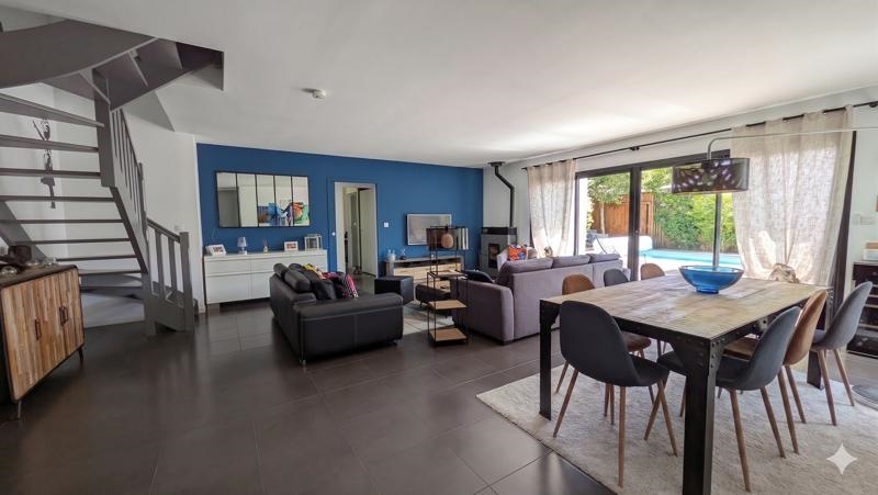 Vente Maison AVENSAN - 5 pièces -138 m² - (33480)