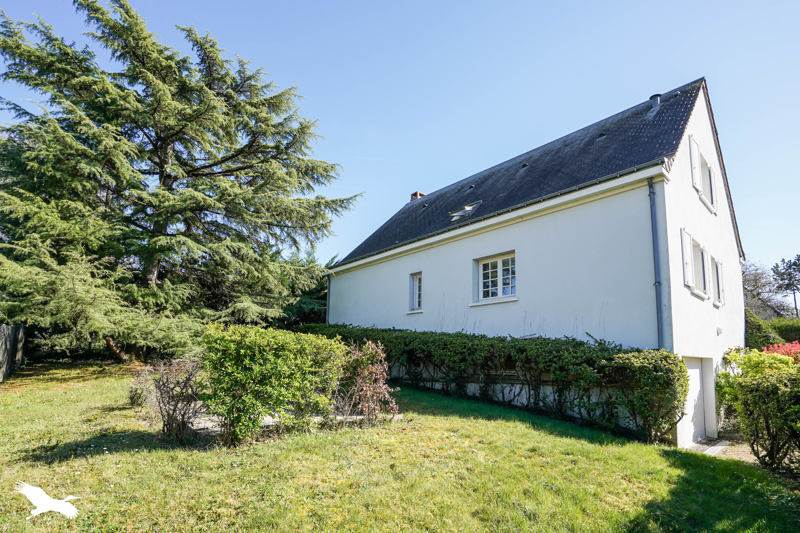 Vente Maison JOUE LES TOURS - 7 pièces -167 m² - (37300)