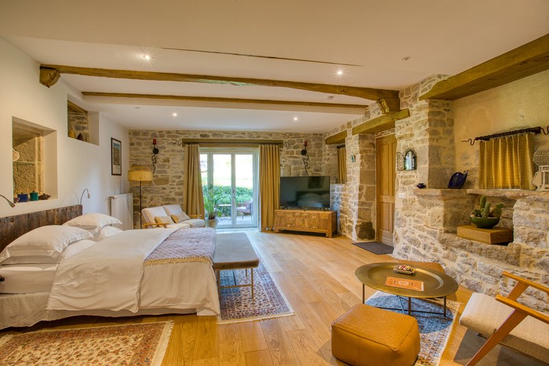 Vente Maison FIGEAC - 6 pièces -298 m² - (46100)