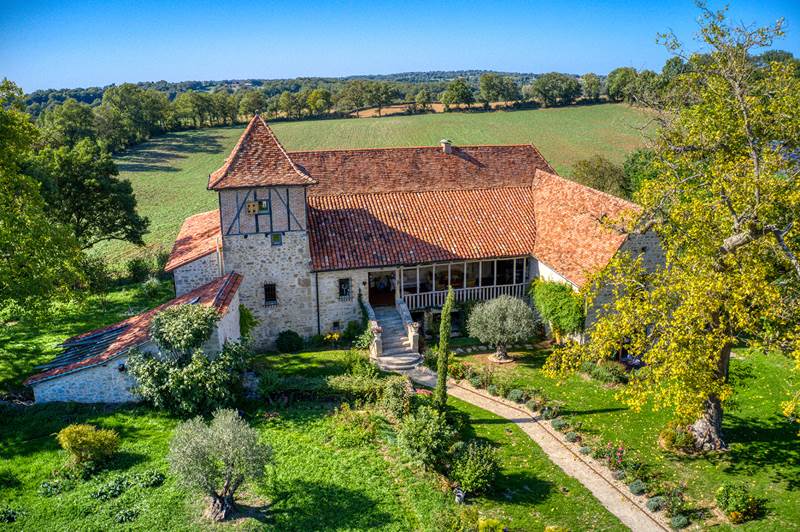 Vente Maison FIGEAC - 6 pièces -298 m² - (46100)