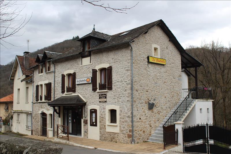 Vente Immeuble LAVAL DE CERE - -  373 m² - (46130)