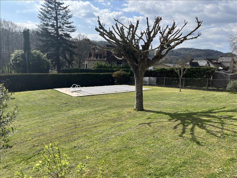 Vente Maison ALTILLAC - 7 pièces -152 m² - (19120)