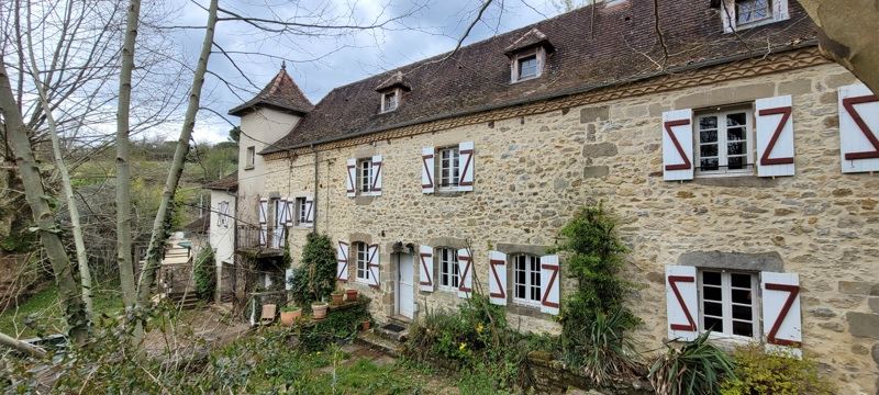 Vente Maison NONARDS - 8 pièces -236 m² - (19120)
