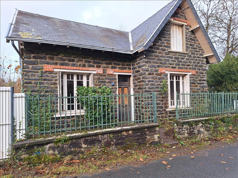 Vente Maison UZERCHE - 5 pièces -97 m² - (19140)