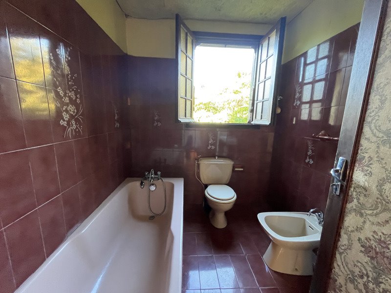 Vente Maison BEYSSENAC - 6 pièces -120 m² - (19230)