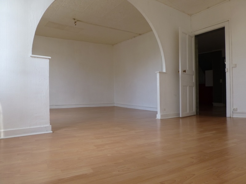 Vente Immeuble UZERCHE - -  165 m² - (19140)