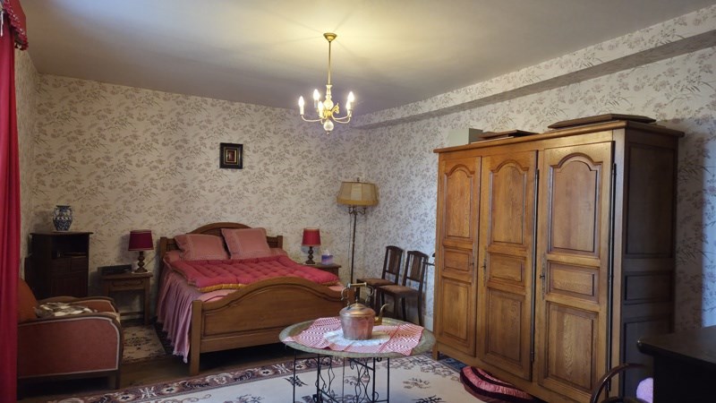 Vente Maison MASSERET - 7 pièces -264 m² - (19510)