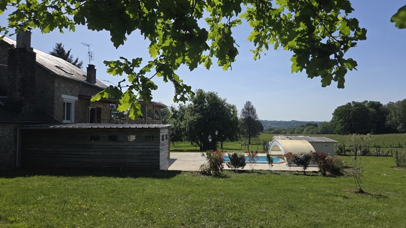 Vente Maison ST YBARD - 4 pièces -104 m² - (19140)