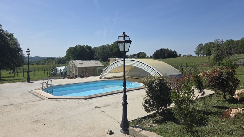 Vente Maison ST YBARD - 4 pièces -104 m² - (19140)