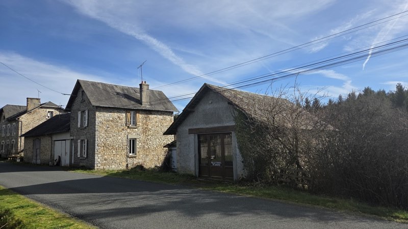 Vente Maison SALON LA TOUR - 7 pièces -230 m² - (19510)