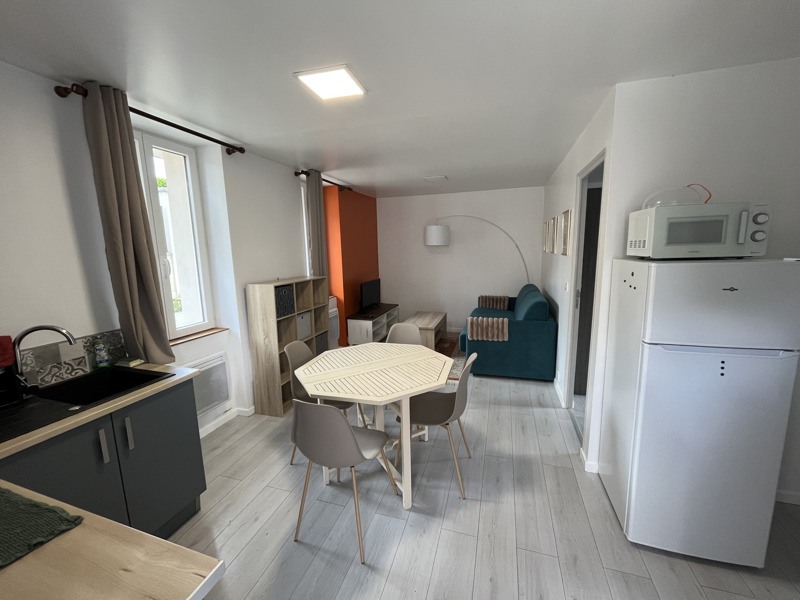 Vente Immeuble UZERCHE - - 5 155 m² - (19140)