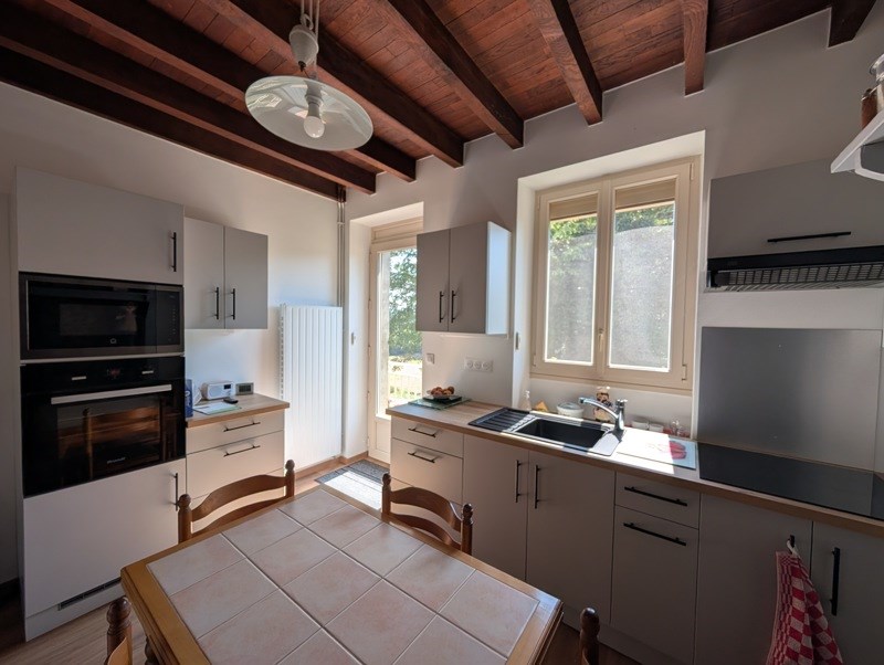 Vente Maison CONDAT SUR GANAVEIX - 5 pièces -88,5 m² - (19140)