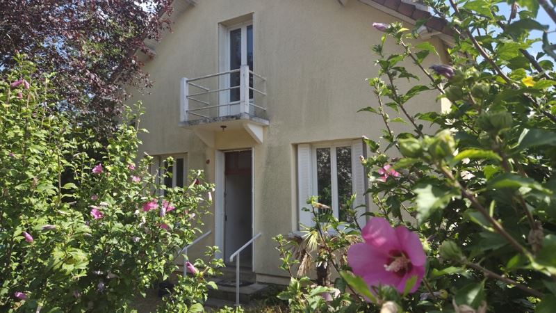 Vente Maison CHAMBOULIVE - 5 pièces -85 m² - (19450)