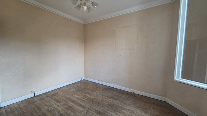 Vente Maison CHAMBOULIVE - 5 pièces -85 m² - (19450)