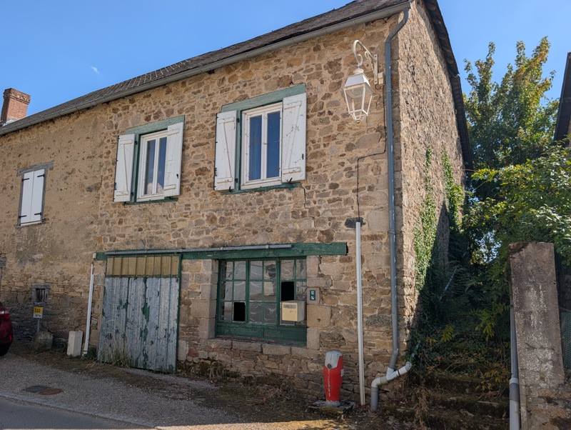Maison 2 pièces 39 m² · à Meilhards · 39 m² · 23 000 €