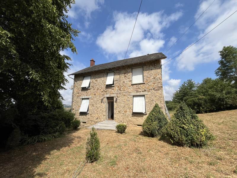 Vente Maison Saint-Ybard - 5 pièces -148 m² - (19140)