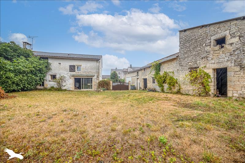 Vente Maison PRIN DEYRANCON - 7 pièces -126 m² - (79210)