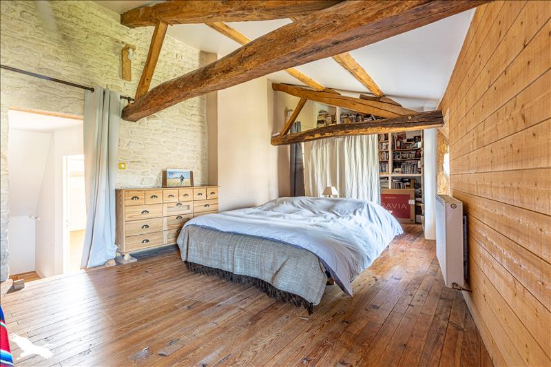 Vente Maison CRAM CHABAN - 8 pièces -246 m² - (17170)