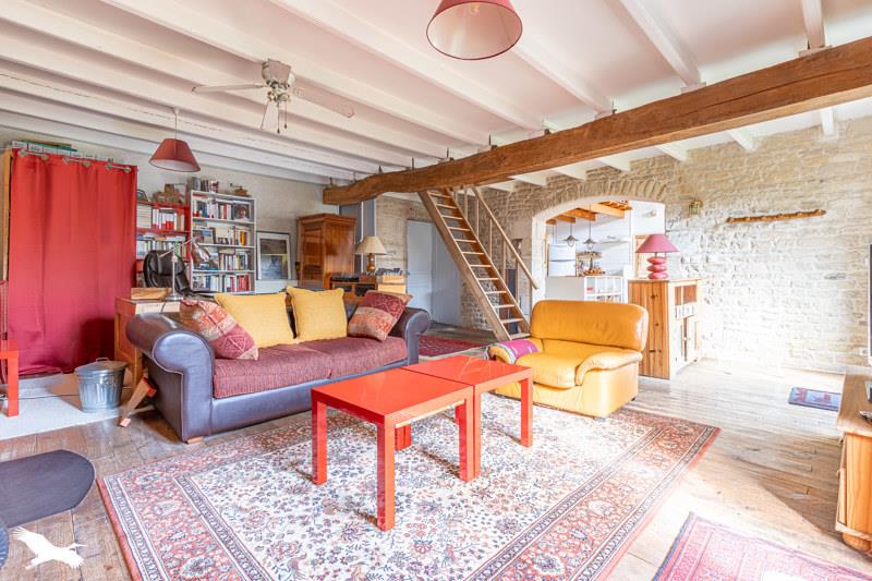 Vente Maison CRAM CHABAN - 8 pièces -246 m² - (17170)