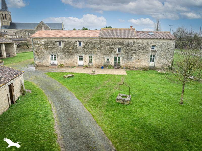 Vente Maison PLAINE D ARGENSON - 5 pièces -160 m² - (79360)