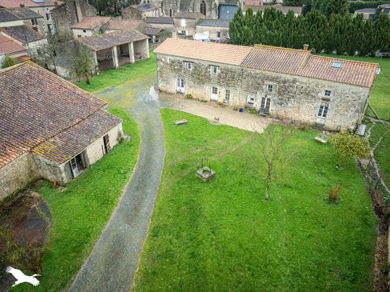 Vente Maison PLAINE D ARGENSON - 5 pièces -160 m² - (79360)